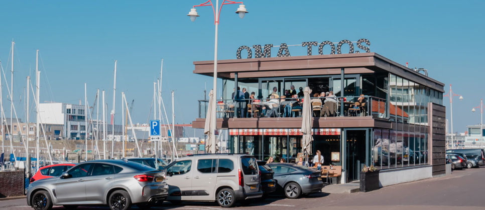 restaurant oma toos