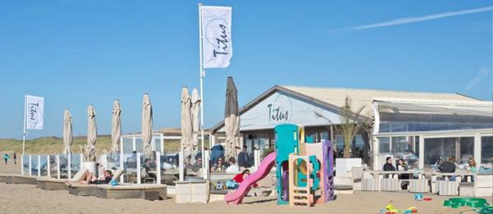 strandtenten in Kijkduin Beachclub Titus