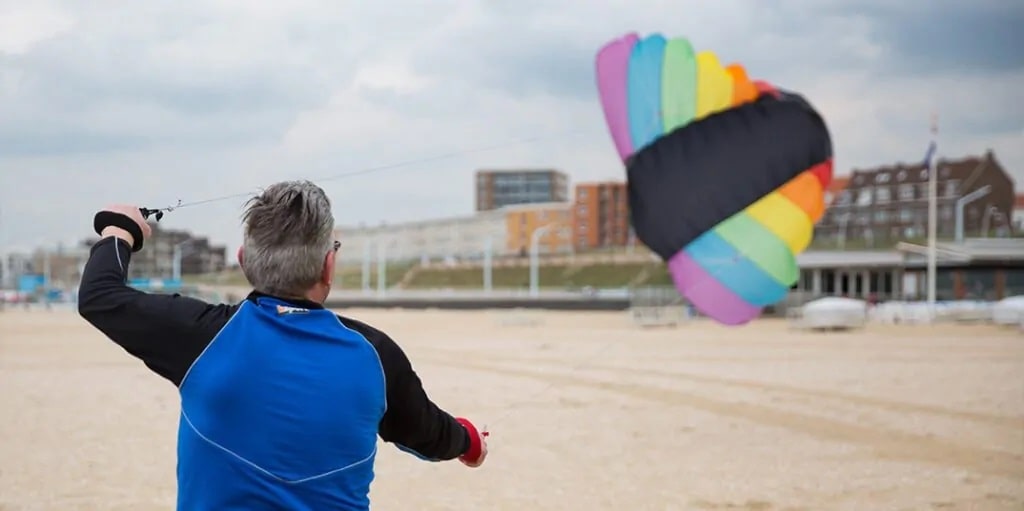 Activiteiten Scheveningen powerkiten
