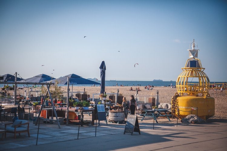 fonk beach Scheveningen