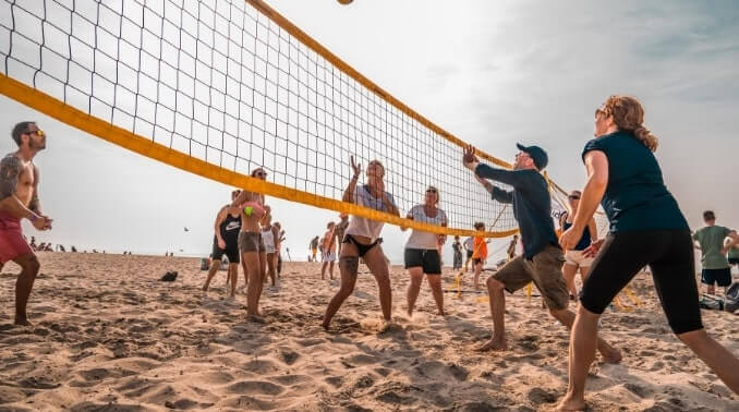 Beachvolleybal op locatie