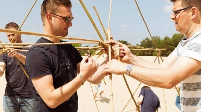 bouw je eigen mega bamboe toren