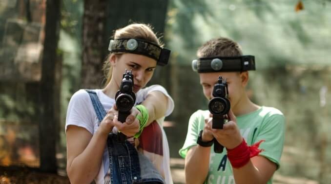 lasergamen in de scheveningse bosjes